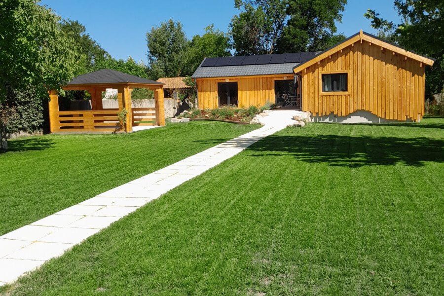 Why-Should-You-Build-a-Log-Cabin